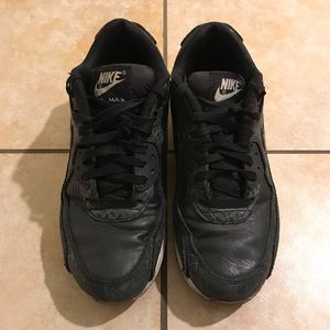 Nike Air Max 90 Reptile Print/Gum Sole Sneakers 6